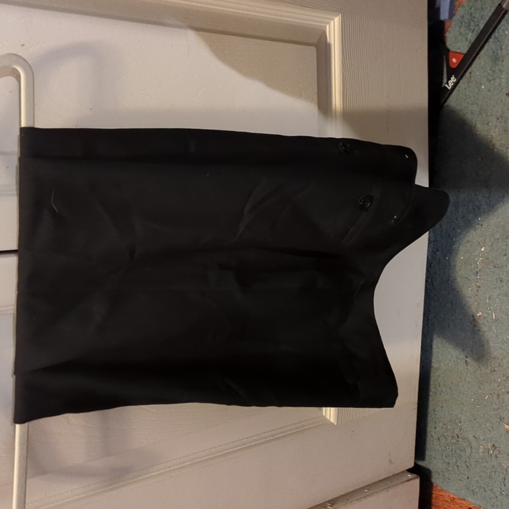 Black cropped business casual style polyester pants with cuff